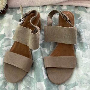 Toms taupe suede heels size 7.5